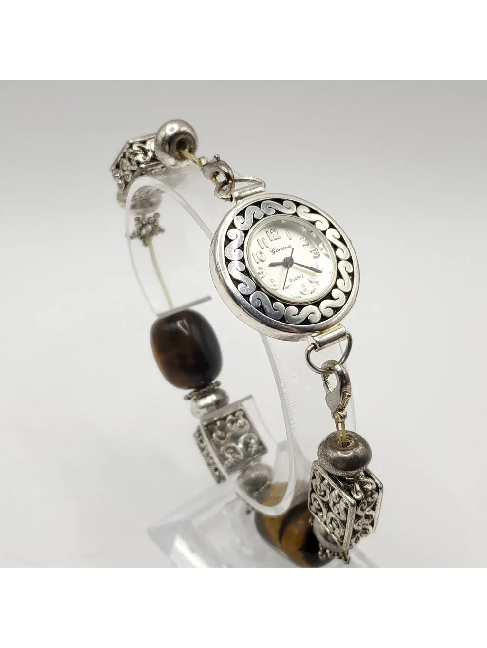 Geneva Beaded Bracelet 28mm Silver Tone Womens Watch New Battery